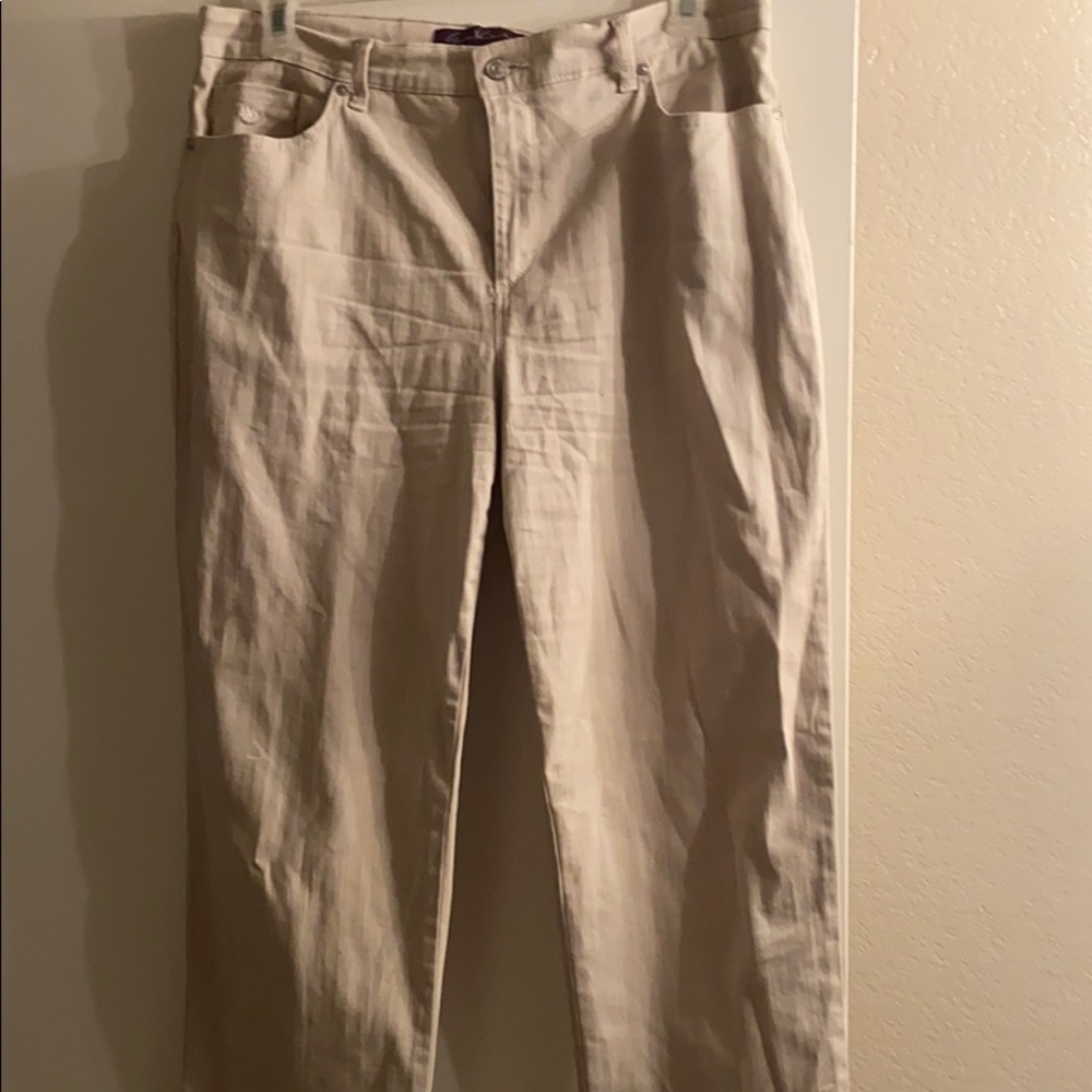 Gloria Vanderbilt jeans